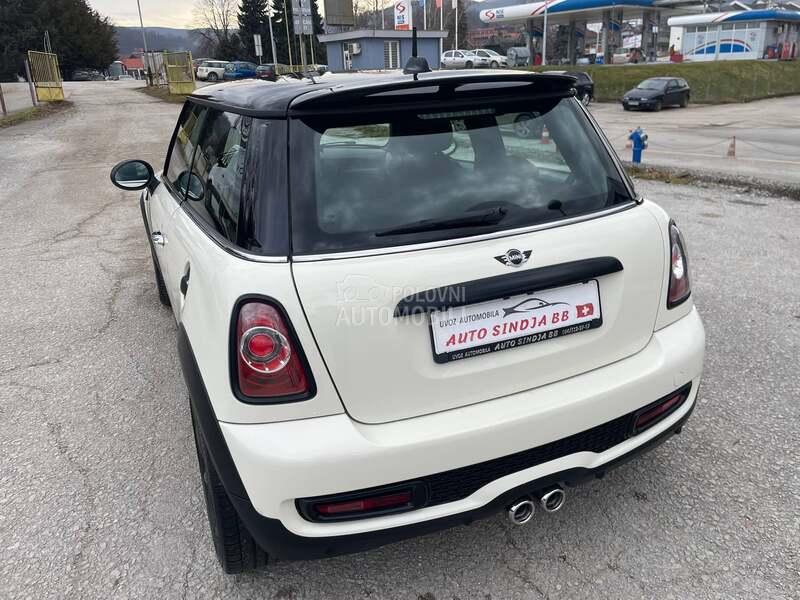 MINI Cooper S 