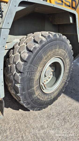 Liebherr L550 XPower