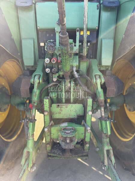 John Deere 6620