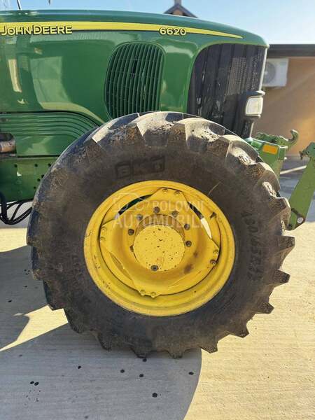 John Deere 6620