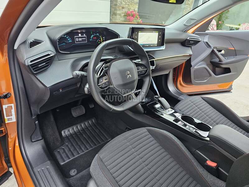Peugeot 2008 e 2008