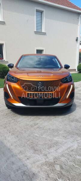 Peugeot 2008 e 2008