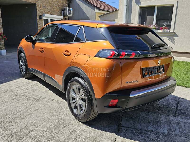 Peugeot 2008 e 2008