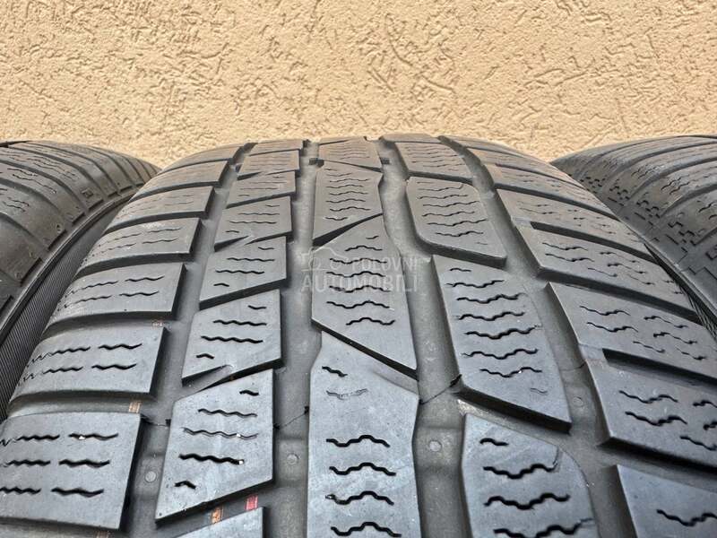 Continental 215/60 R16 Zimska