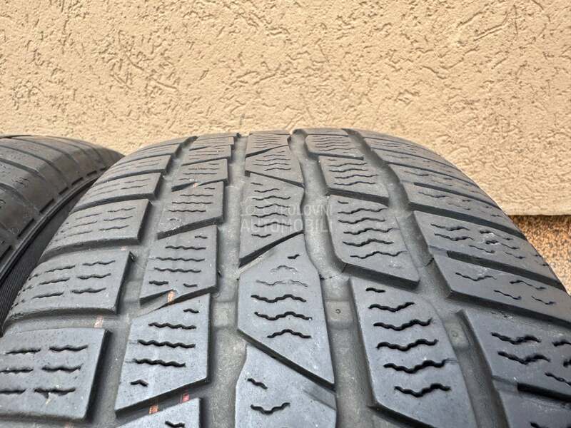 Continental 215/60 R16 Zimska