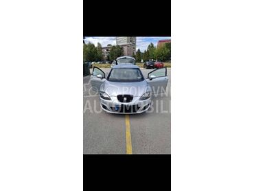 Seat Leon 1.6tdi 2010. god. -  kompletan auto u delovima