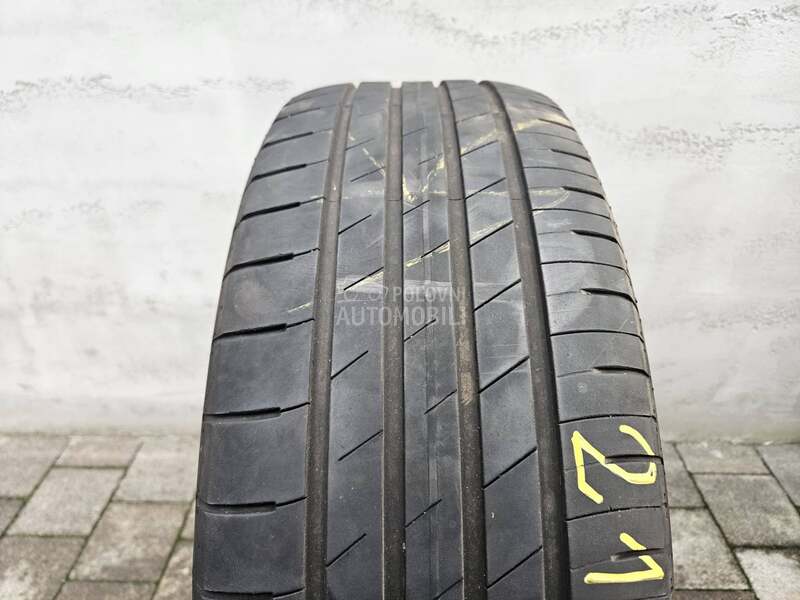 Goodyear 215/55 R18 Letnja