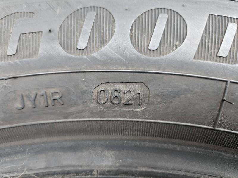 Goodyear 215/55 R18 Letnja