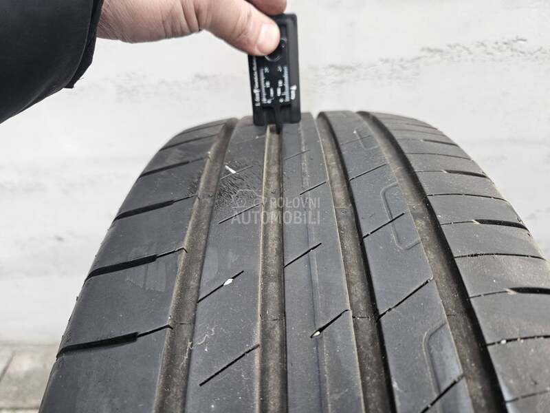 Goodyear 215/55 R18 Letnja