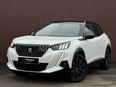 Peugeot 2008 GT/Pano/Kamera/Focal