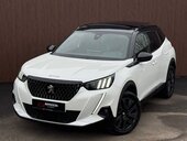 Peugeot 2008 GT/Pano/Kamera/Focal