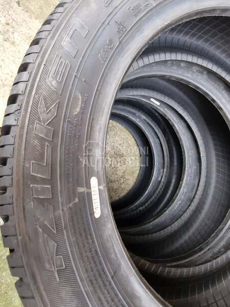 Falken 205/55 R17 Zimska