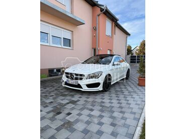 Mercedes Benz CLA 180 3X AMG