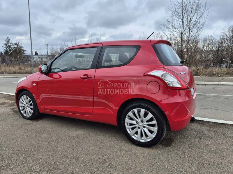 Suzuki Swift 1.2b