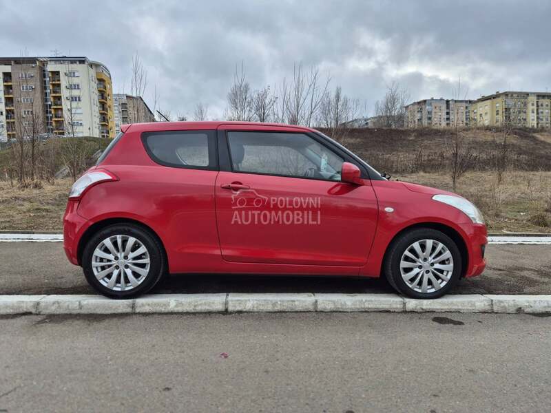 Suzuki Swift 1.2b