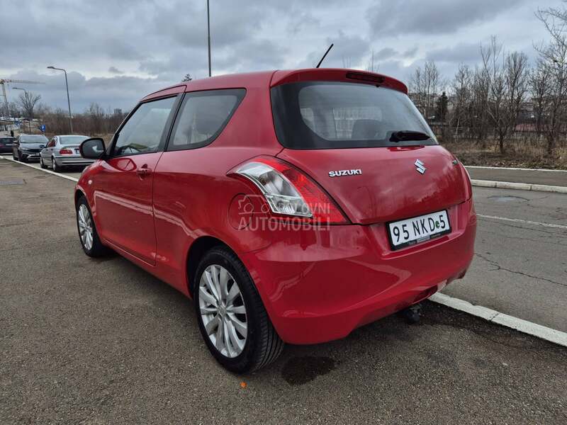 Suzuki Swift 1.2b