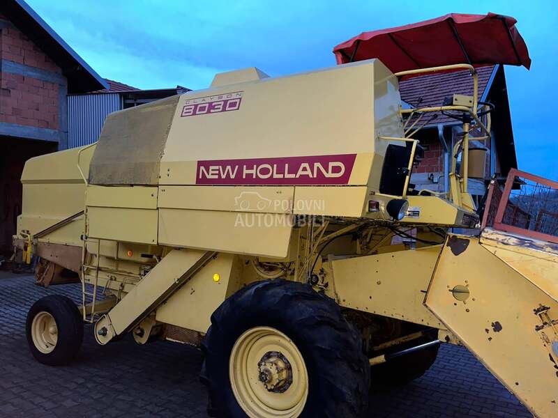 New Holland 8030