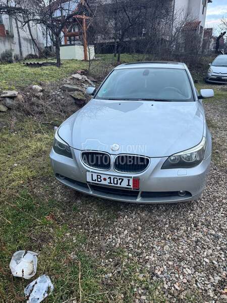 BMW 525 