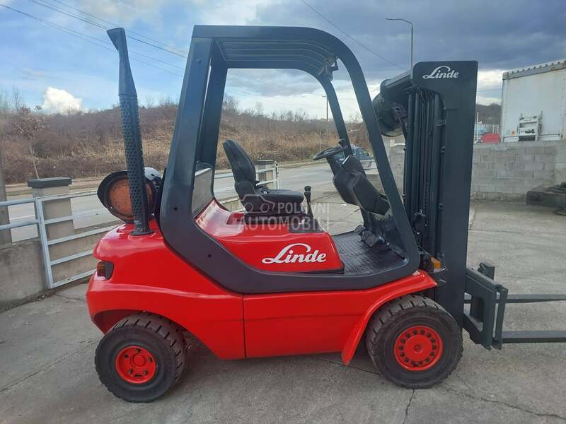 Linde 2.5 tone  TRIPLEX KRAN