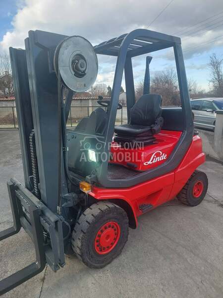 Linde 2.5 tone  TRIPLEX KRAN