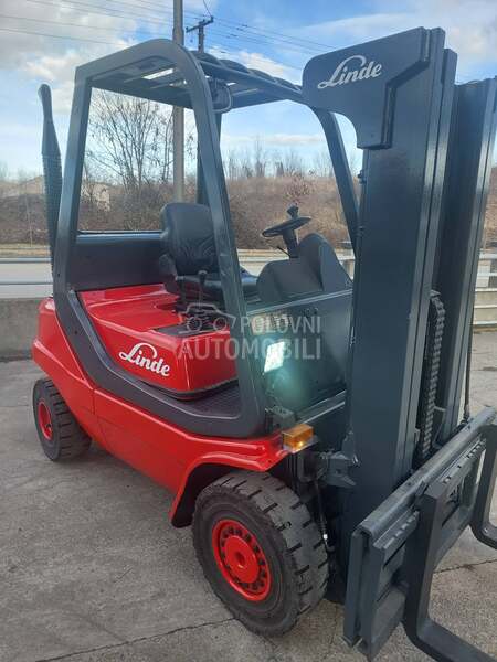 Linde 2.5 tone  TRIPLEX KRAN