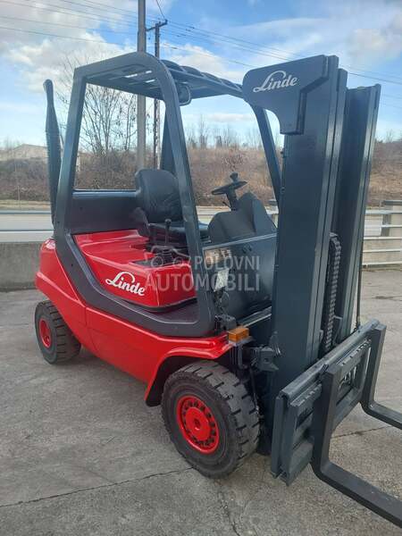 Linde 2.5 tone  TRIPLEX KRAN