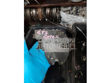 brava gepeka za BMW Serija 1 od 2003. do 2011. god.