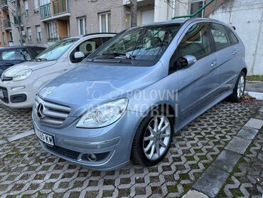 Mercedes Benz B 200 
