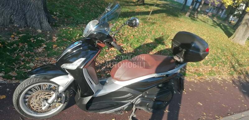 Piaggio beverly 300