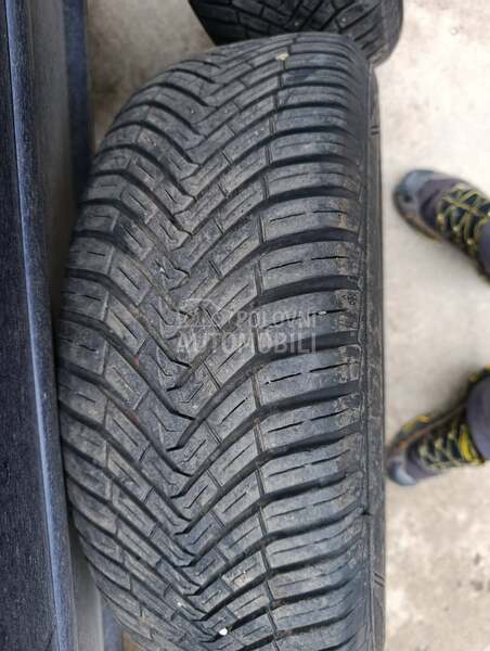 Continental 195/65 R15 Zimska