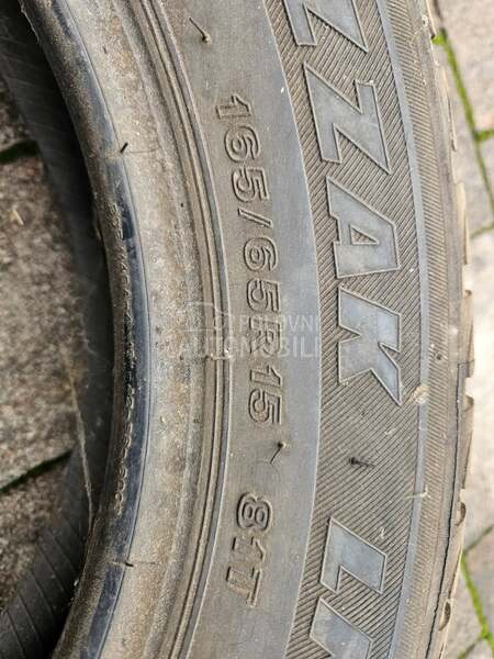 Bridgestone 165/65 R15 Zimska
