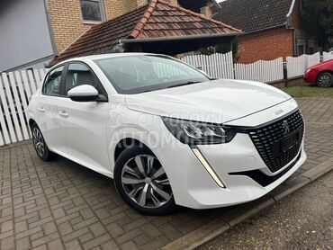 Peugeot 208 1.2i//KAO.NOOV