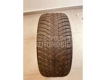 Bridgestone 255/40 R20 Zimska