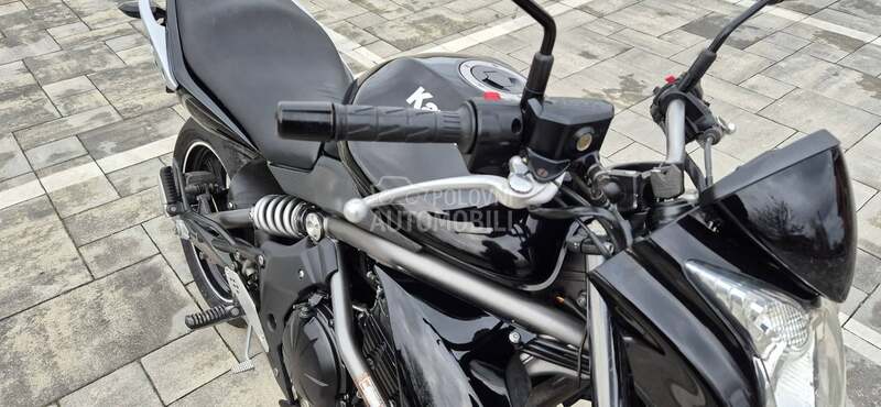 Kawasaki er 6n