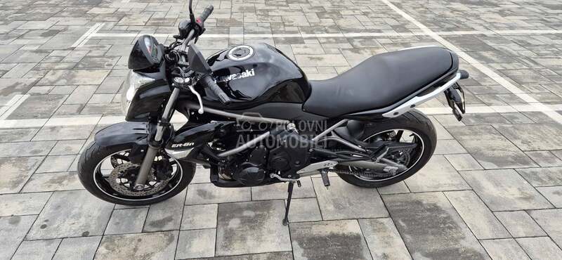 Kawasaki er 6n