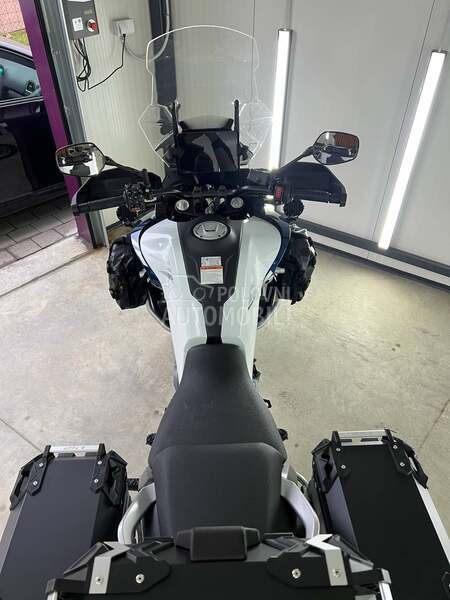 CFMOTO MT 800 EXPLORE