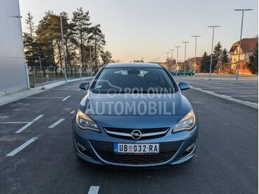 Opel Astra J 1.4 turbo