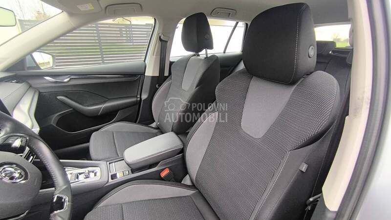 Škoda Octavia Virtual/DSG