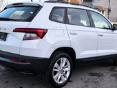 Škoda Karoq Navy/kamera/led