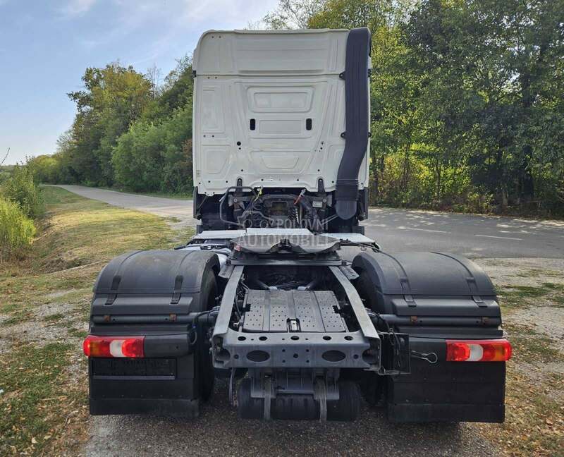 Mercedes Benz Actros 1843