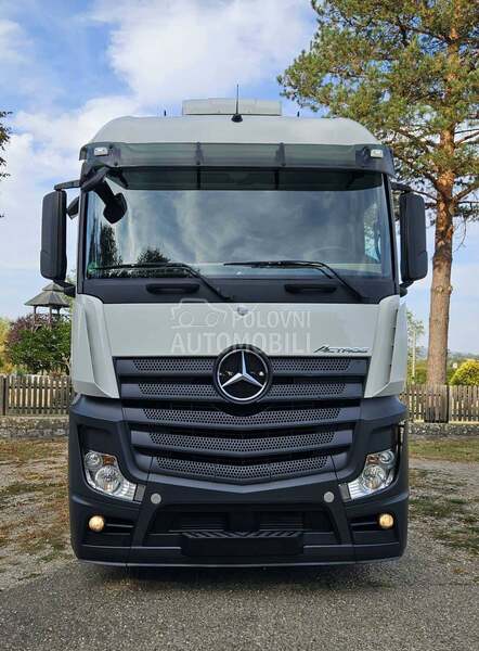 Mercedes Benz Actros 1843