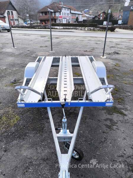 Vesta 650 za 2 motora