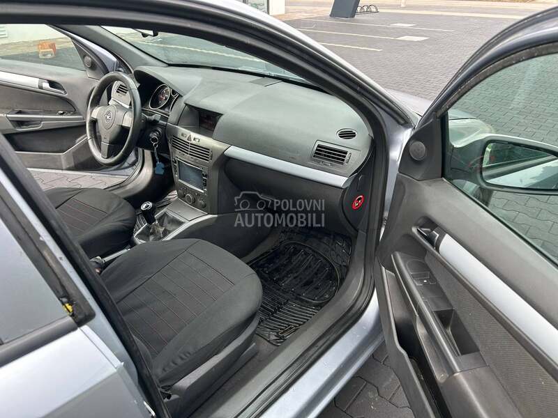 Opel Astra H CDTI