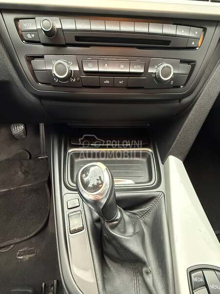 BMW 318 Efficient dynamics