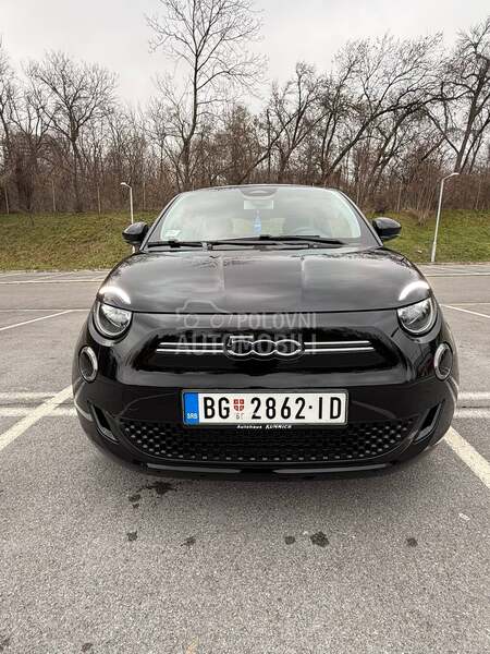 Fiat 500e Icon plus