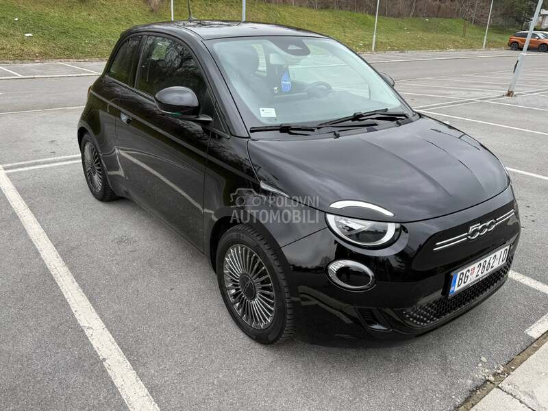 Fiat 500e Icon plus