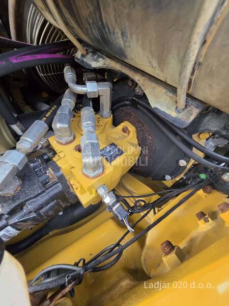 CAT Caterpillar CAT 908M