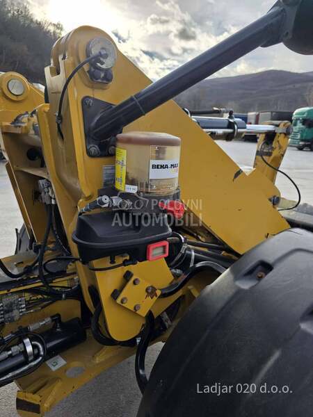CAT Caterpillar CAT 908M