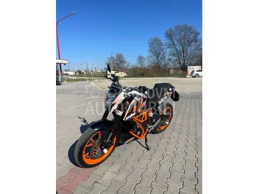 KTM Duke 390