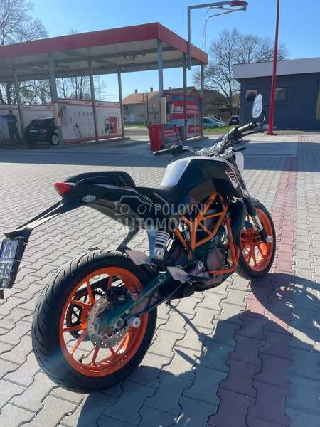 KTM Duke 390